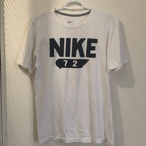 Men’s White Nike T-Shirt